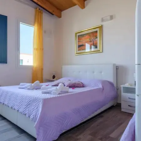 Riviera 23 Bed & Breakfast